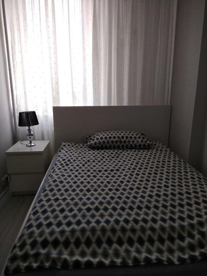 Apartment Plac Bankowy Warsaw Exterior photo